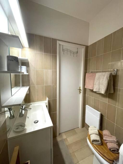 Studio Port Marina - Parking Prive, Climatise Au Ducal Villeneuve-Loubet Zewnętrze zdjęcie