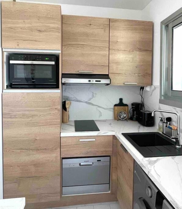 Studio Port Marina - Parking Prive, Climatise Au Ducal Villeneuve-Loubet Zewnętrze zdjęcie